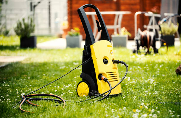 Best Graffiti Removal  in Washburn, WI